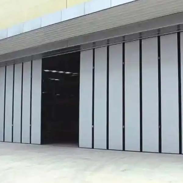 Sliding hangar door system for a steel aircraft hangar building (wide door opening)