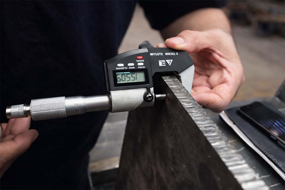 Steel thickness check during incoming material inspection